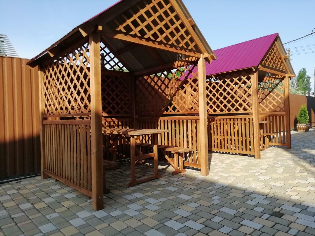 扎托卡Solnechnaia Dacha公寓式酒店 外观 照片